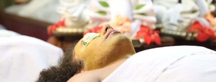 Ayurvedic skin care packs