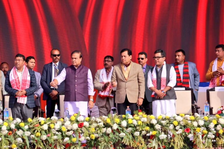 Sarbananda Sonowal lay the foundation stone of North East's first Central Research Institute of Yoga & Naturopathy (CRIYN) with a 100 Bed Hospital in Dibrugarh along with Hon'ble Assam CM Shri @himantabiswa at Khamtighat Gaon, Dibrugarh.